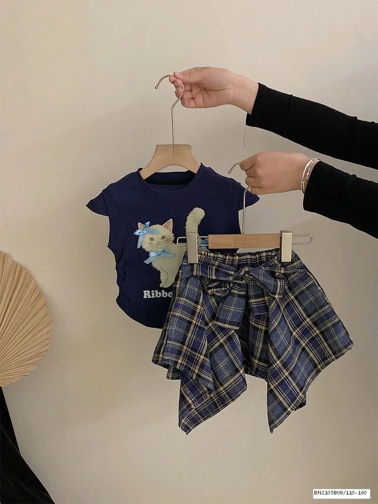 SÉT ÁO THUN CON MÈO MIX CHÂN VÁY CARO BUỘC NƠ