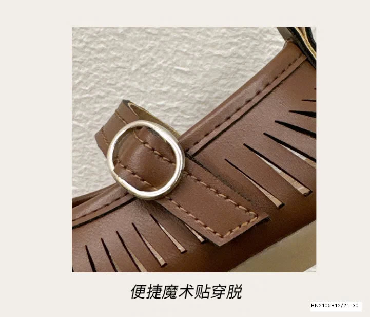 Giày búp bê lỗ vintage cho bé