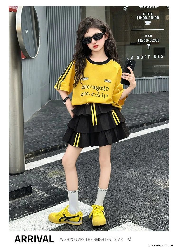 SET ÁO PHÔNG VÀNG MIX CV TẦNG JUZITIGE BG