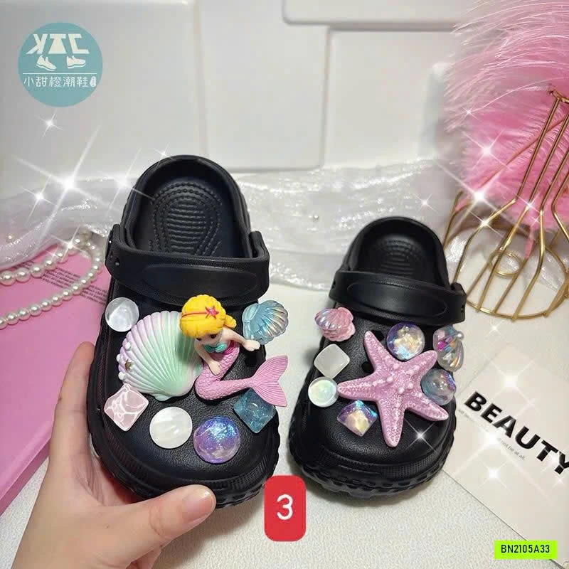 DÉP RỌ CHARM TIÊN CÁ