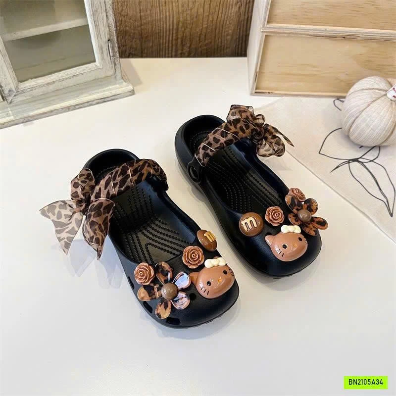 DÉP RỌ CROCS CHARM KITTY NÂU