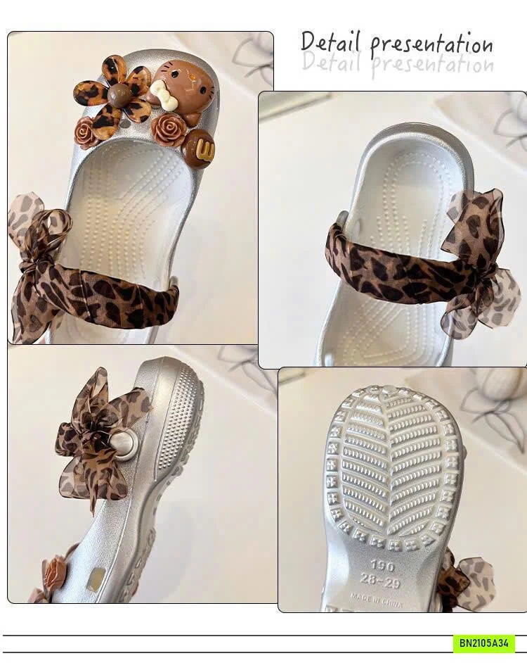 DÉP RỌ CROCS CHARM KITTY NÂU