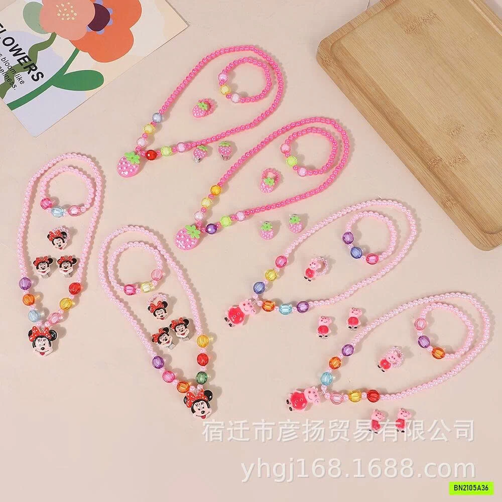 SÉT VÒNG CỔ 5 MÓN