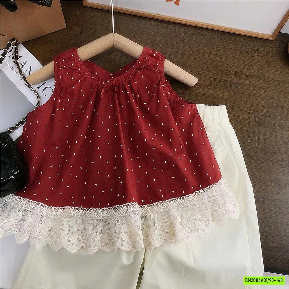 SÉT ÁO ĐỎ BI MIX QUẦN SUÔNG TRẮNG