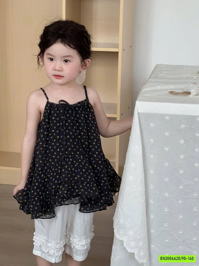 ÁO 2 DÂY HOA NHÍ MIX QUẦN TRẮNG