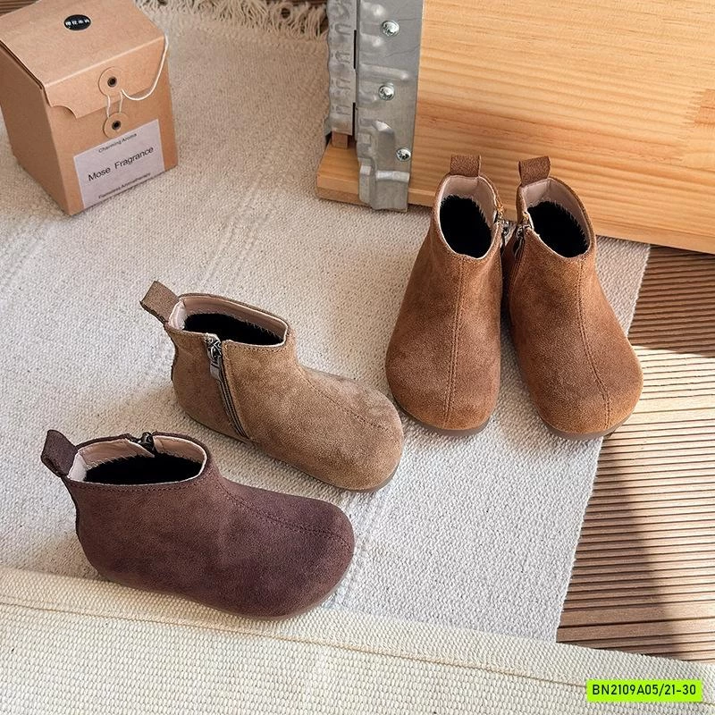 BOOT NHUNG VINTAGE CỔ NGẮN