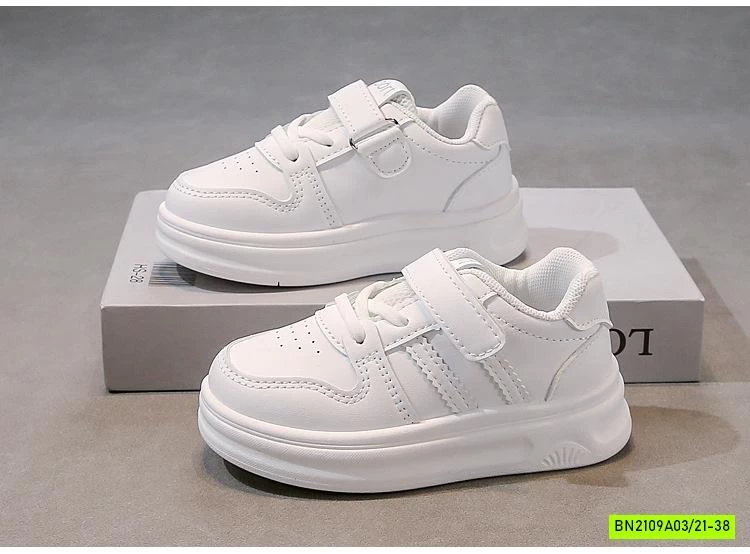 GIÀY THỂ THAO TRẮNG ĐẾ BÁNH MẬY