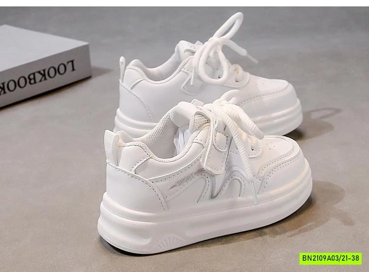 GIÀY THỂ THAO TRẮNG ĐẾ BÁNH MẬY