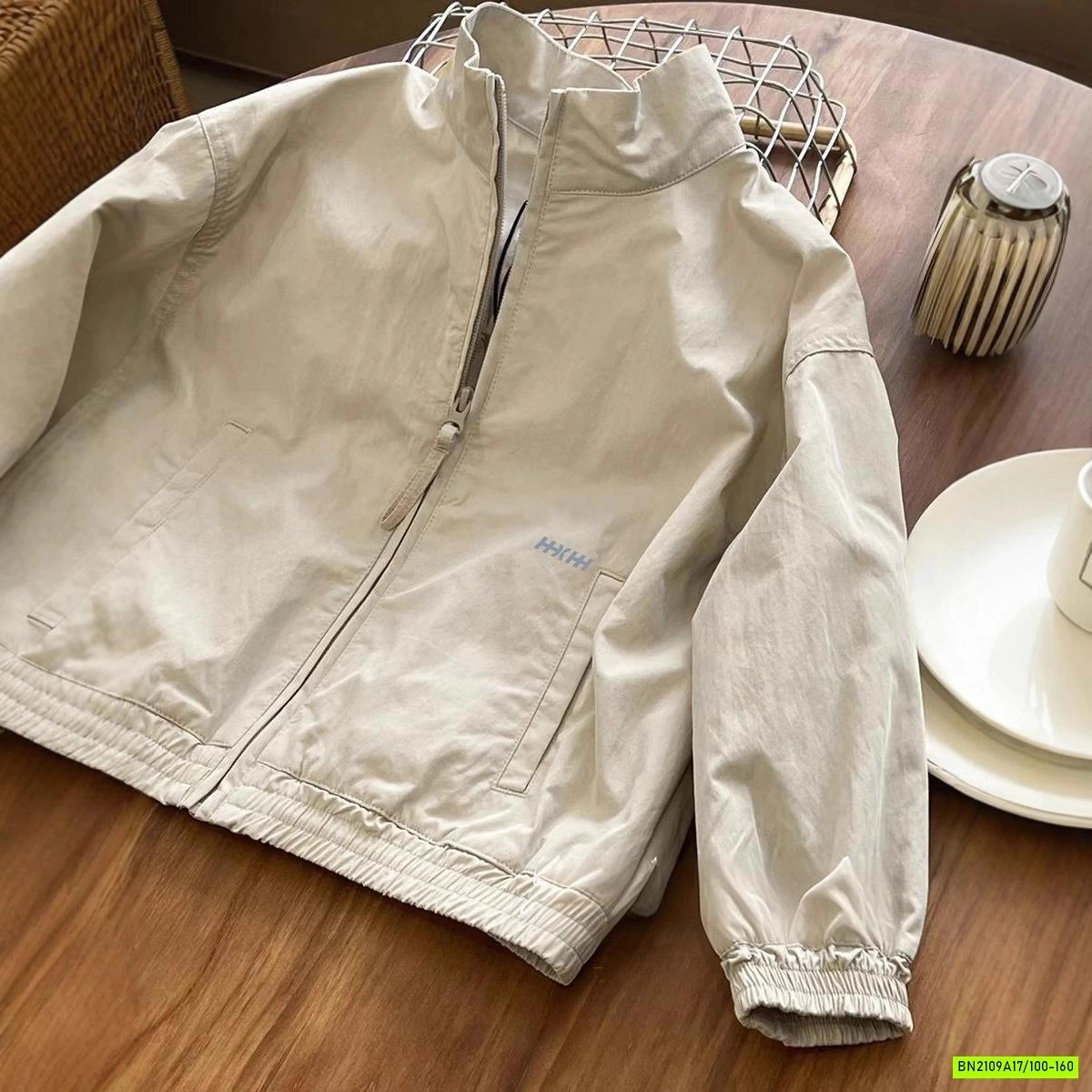 KHOÁC KAKI IN CHỮ LƯNG