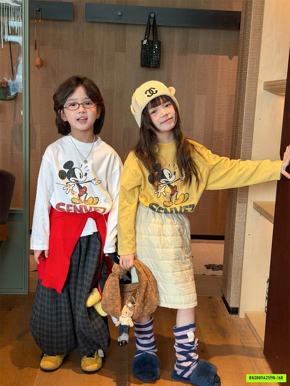 ÁO MICKEY GIỮ NHIỆT CỔ 3 PHÂN