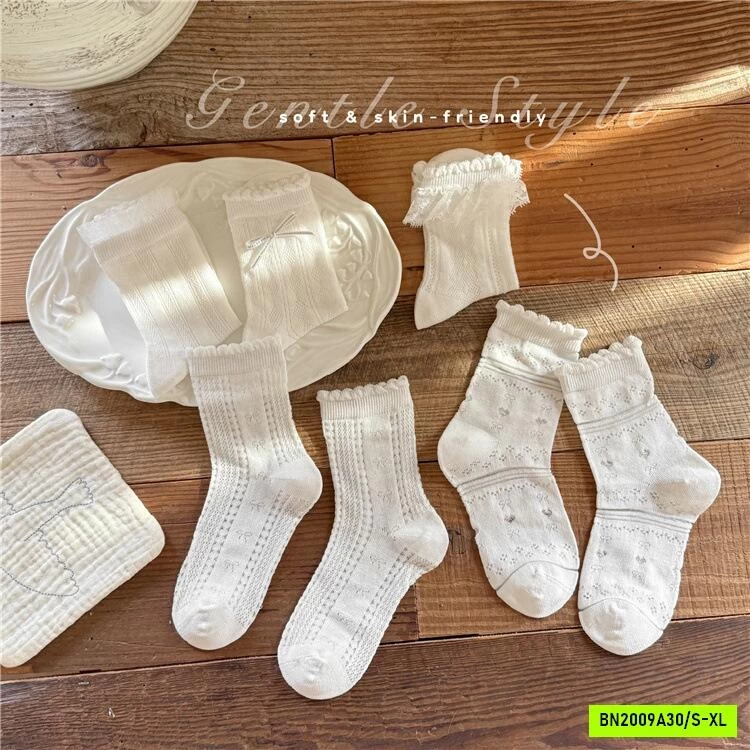 SET 5 ĐÔI TẤT LƯỚI CAO CỔ TIỂU THƯ