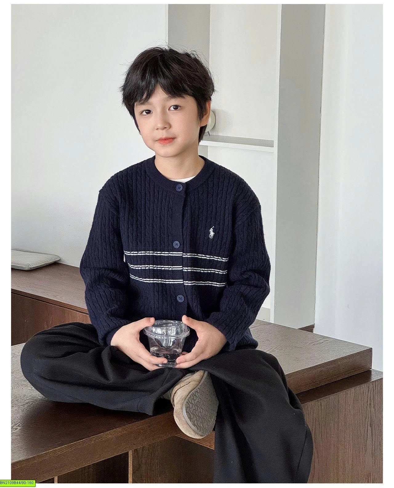ÁO KHOÁC LEN LOGO NGỰA AOAOKIDS