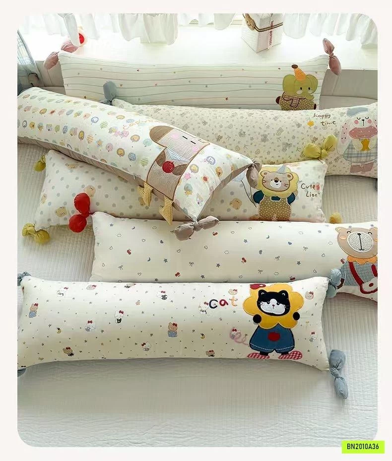 GỐI ÔM HOẠT HÌNH