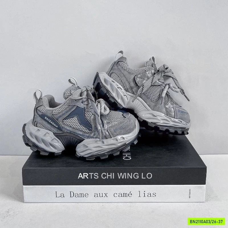 SNEAKER THỂ THAO CÁ TÍNH