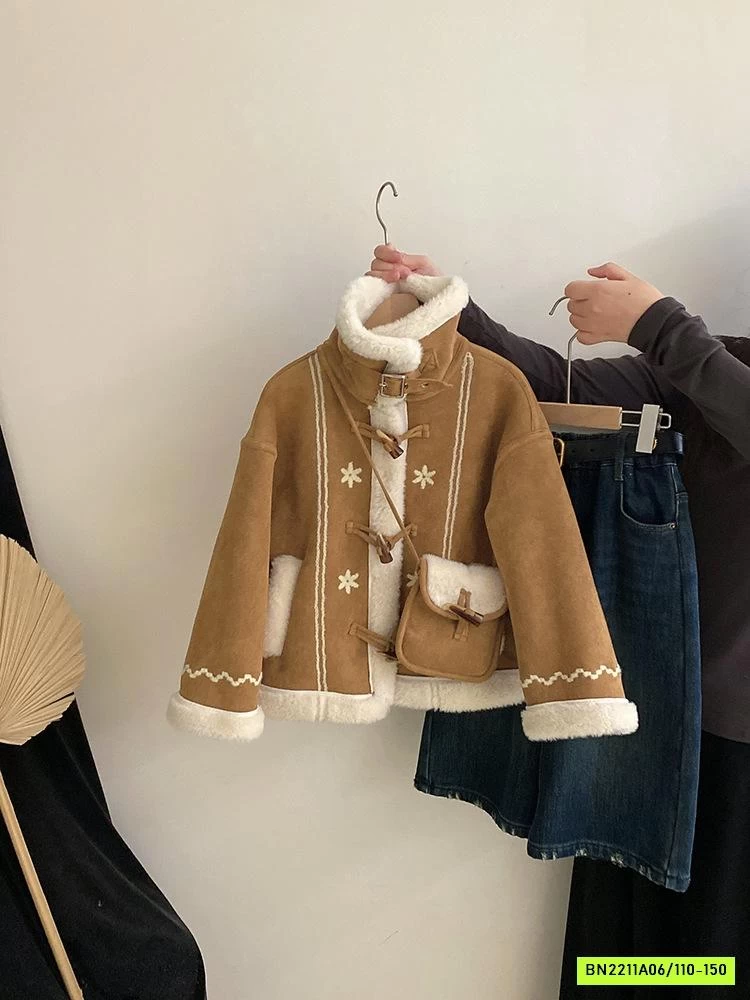 KHOÁC DA LỘN LÓT LÔNG KÈM TÚI