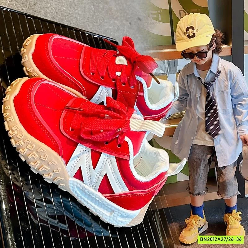 GIÀY THỂ THAO ĐẾ ĐINH