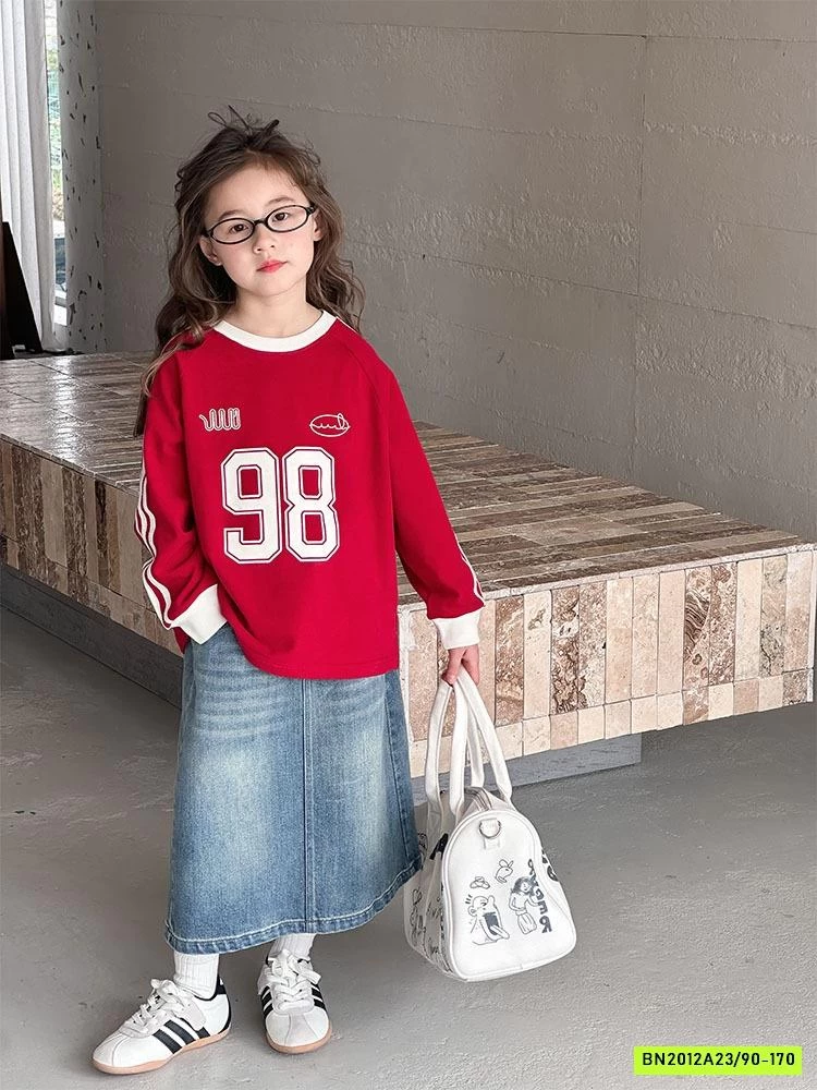 CHÂN VÁY JEANS XẺ SAU 25A042 AMBB