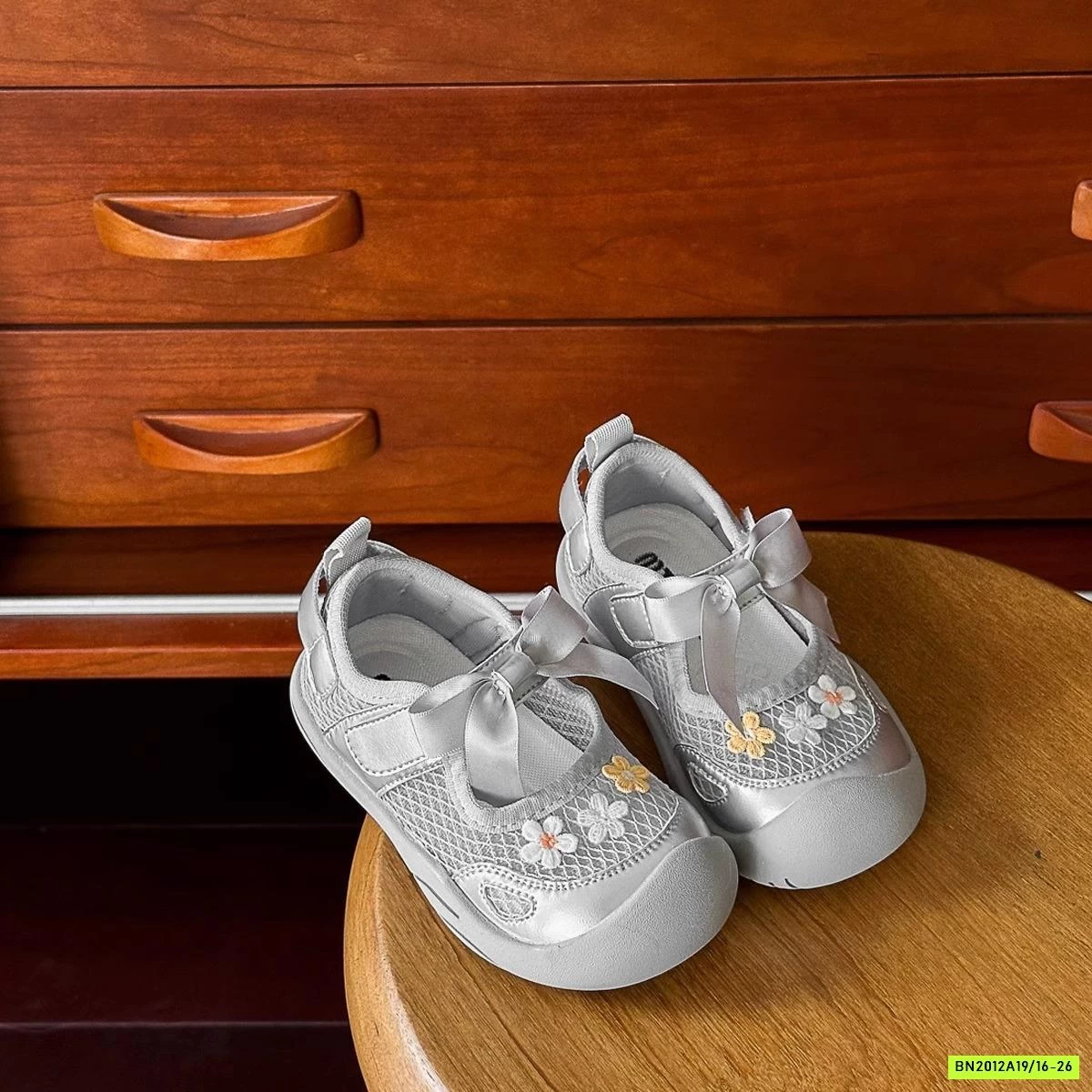 GIÀY HOA LƯỚI CÔNG CHÚA BG