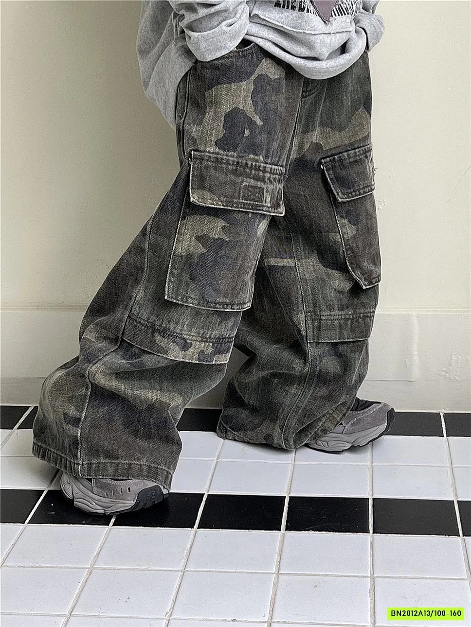 JEANS TÚI HỘP RẰN RI SNIDOLS