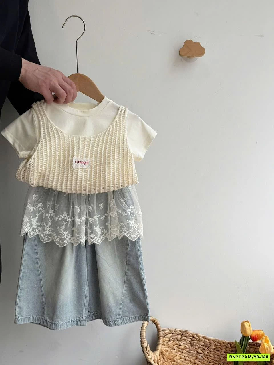 SÉT ÁO LƯỚI MIX JEANS SUÔNG CHOÀNG REN