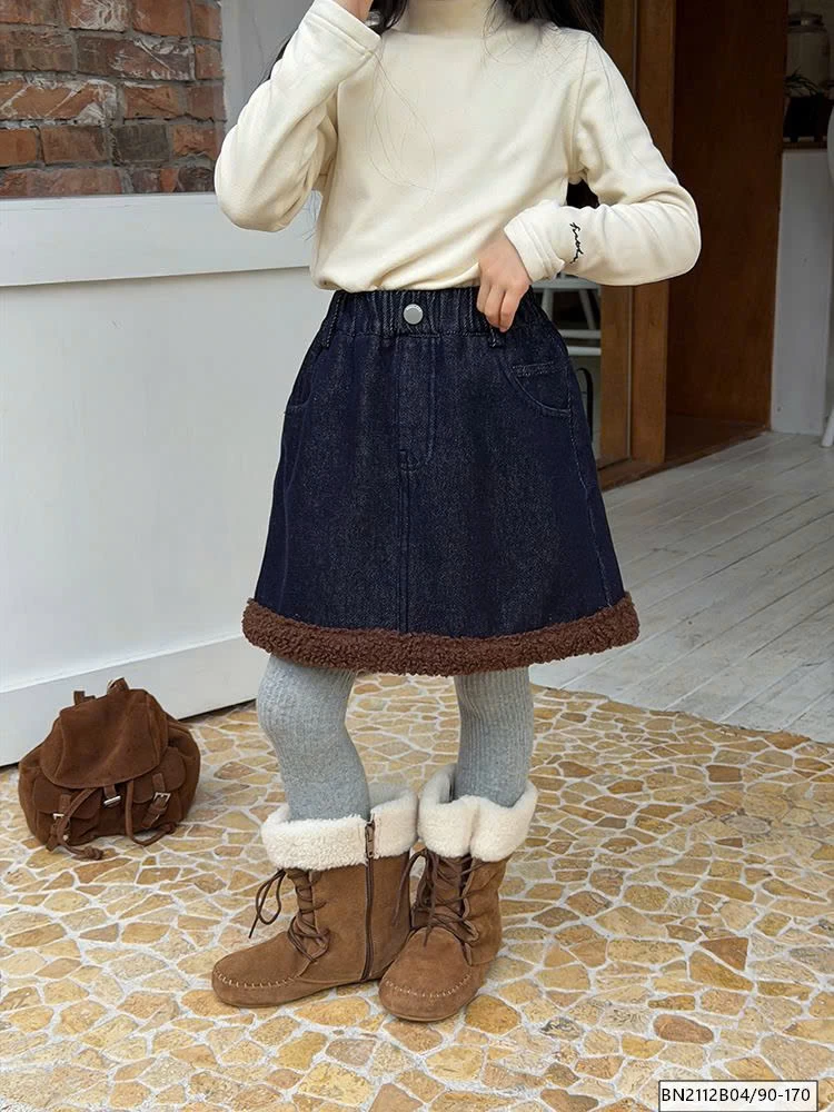 CHÂN VÁY DENIM LÓT LÔNG CỪU MÙA ĐÔNG AMBB  25K009