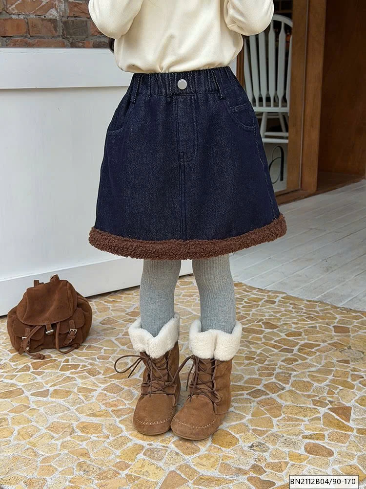 CHÂN VÁY DENIM LÓT LÔNG CỪU MÙA ĐÔNG AMBB  25K009