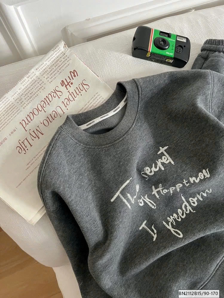 BỘ NỈ IN CHỮ LÓT LÔNG AMBB 25C176