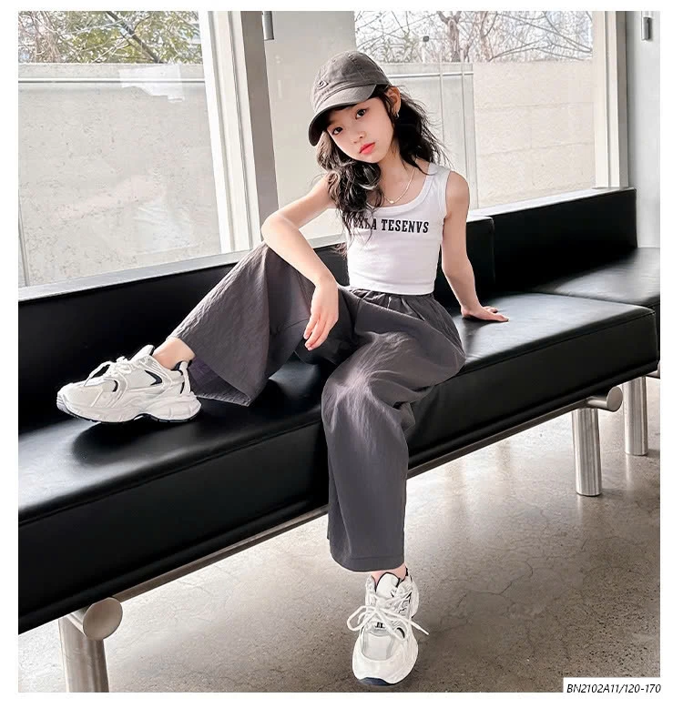 CROPTOP SÁT NÁCH MIX QUẦN SUÔNG