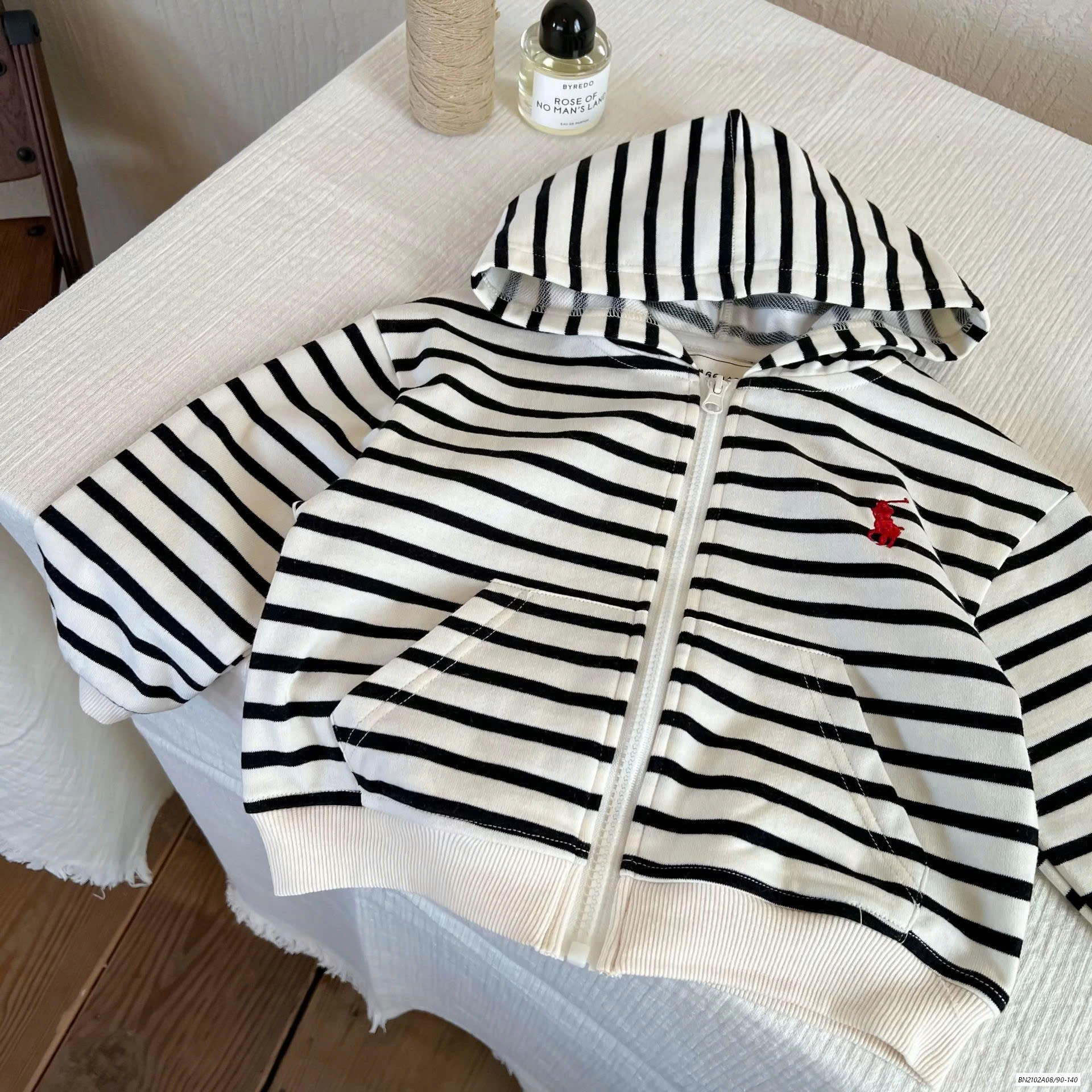 KHOÁC COTTON LIỀN MŨ