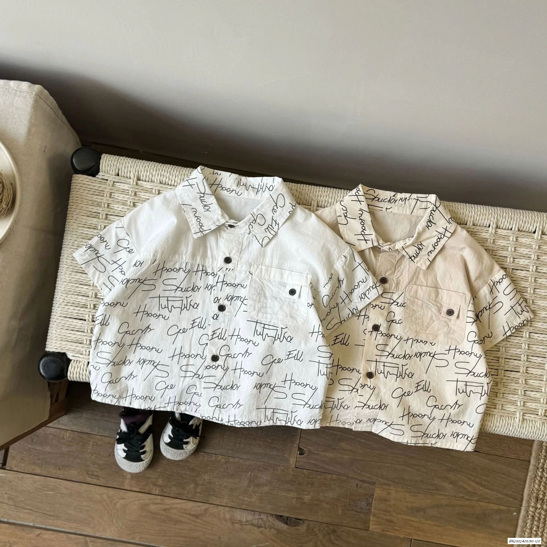 SƠ MI IN CHỮ TÚI NGỰC