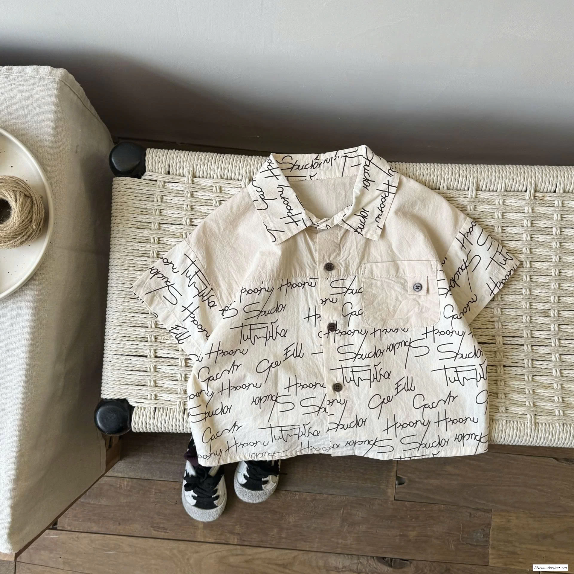 SƠ MI IN CHỮ TÚI NGỰC