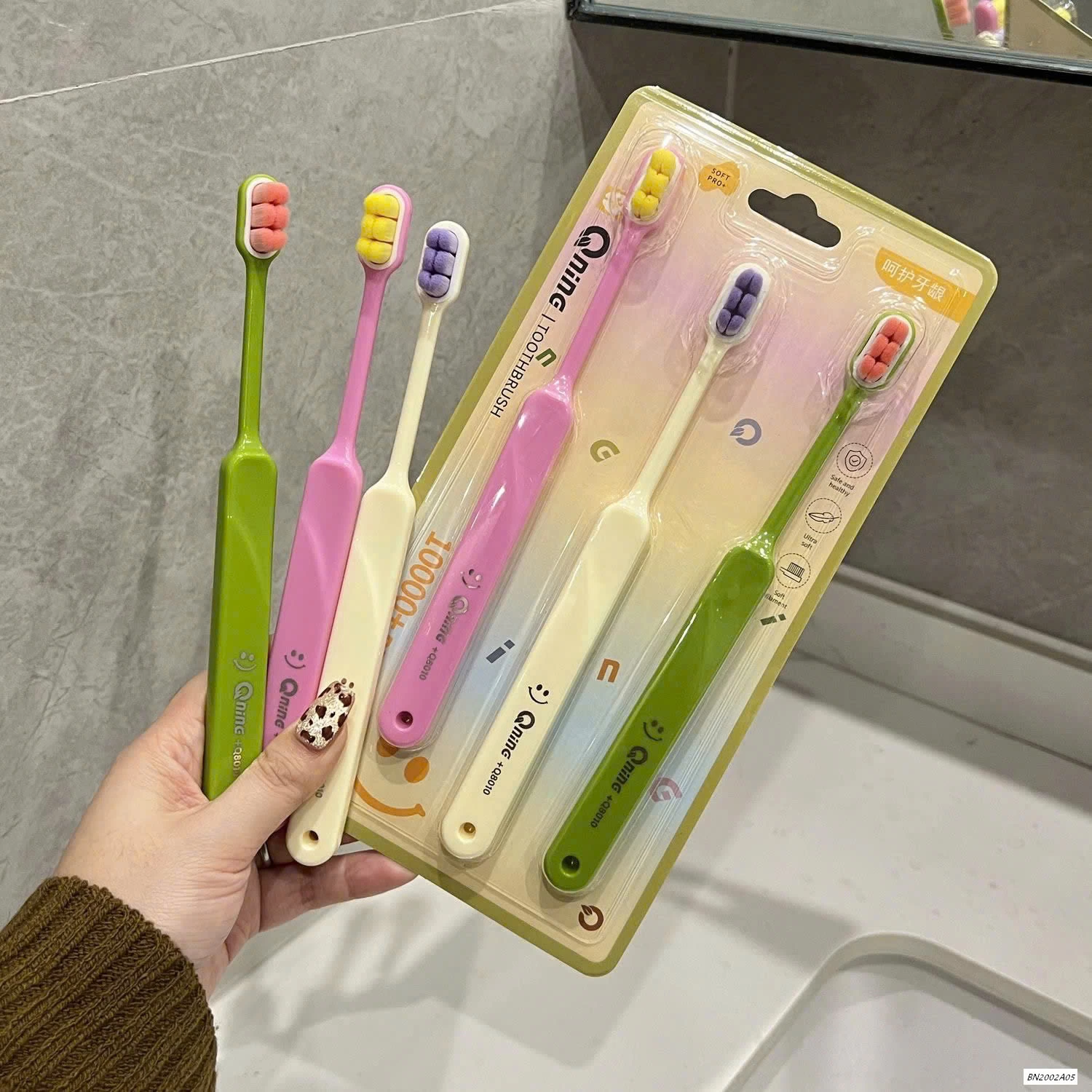 SET 6 BÀN CHẢI XỊN XÒ