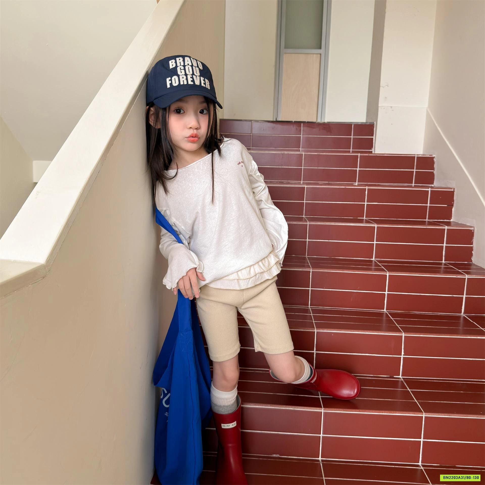 LEGGING LỬNG CẠP VIỀN REN