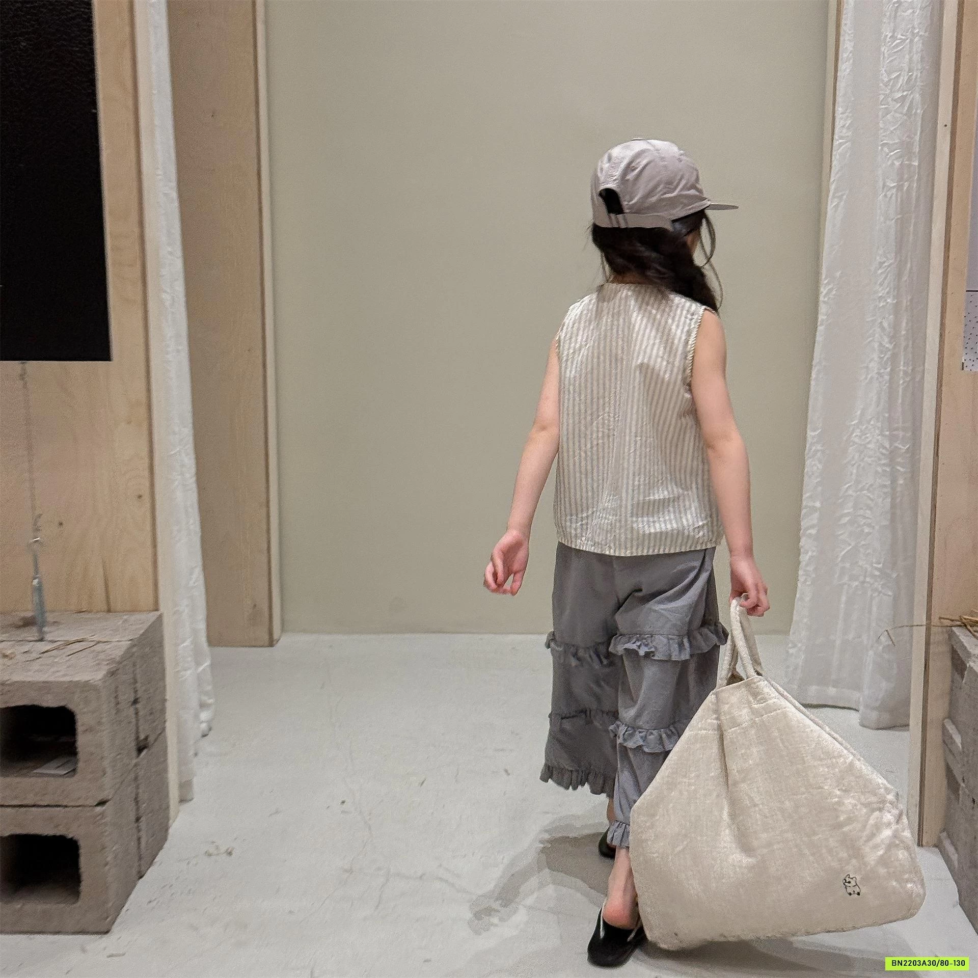 SƠ MI KẺ SỌC SÁT NÁCH VIỀN REN