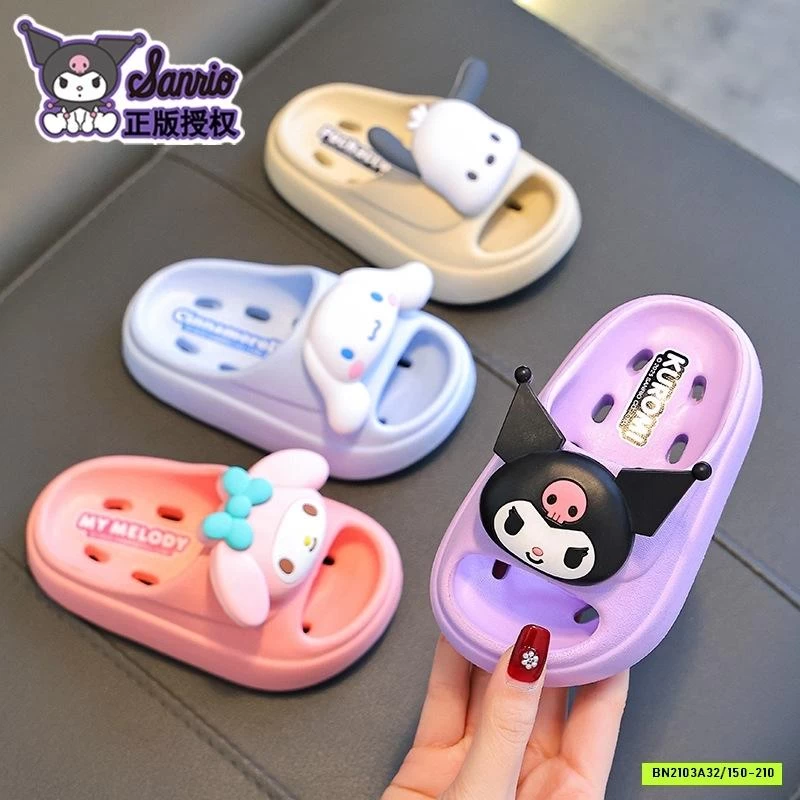 DÉP EVA ĐI TRONG NHÀ TẮM SANRIO