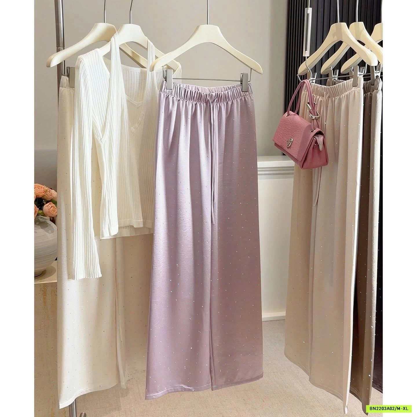 QUẦN LỤA SUÔNG GẮN ĐÁ ANNA