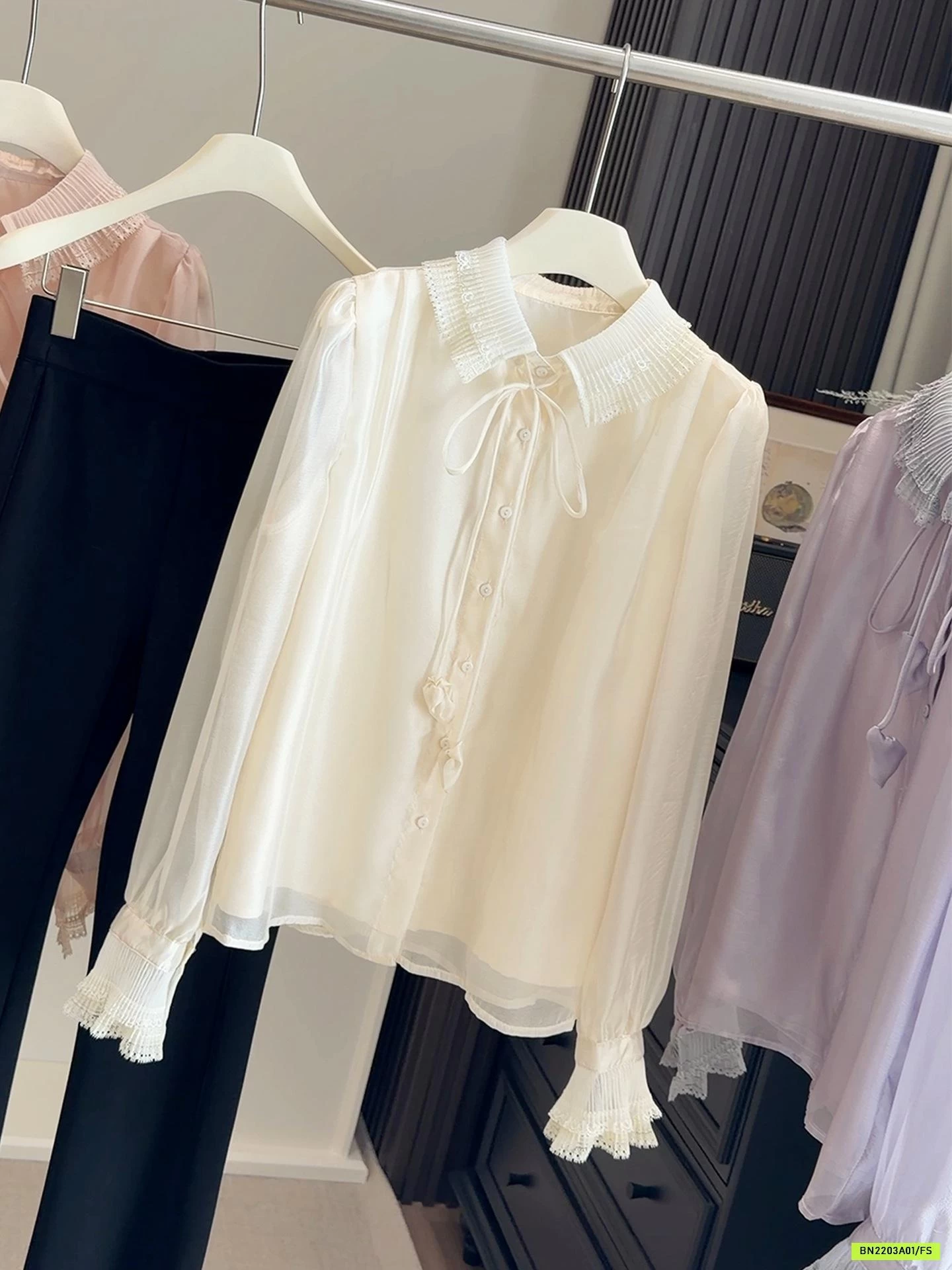 SƠ MI LỤA CỔ BÈO ANNA