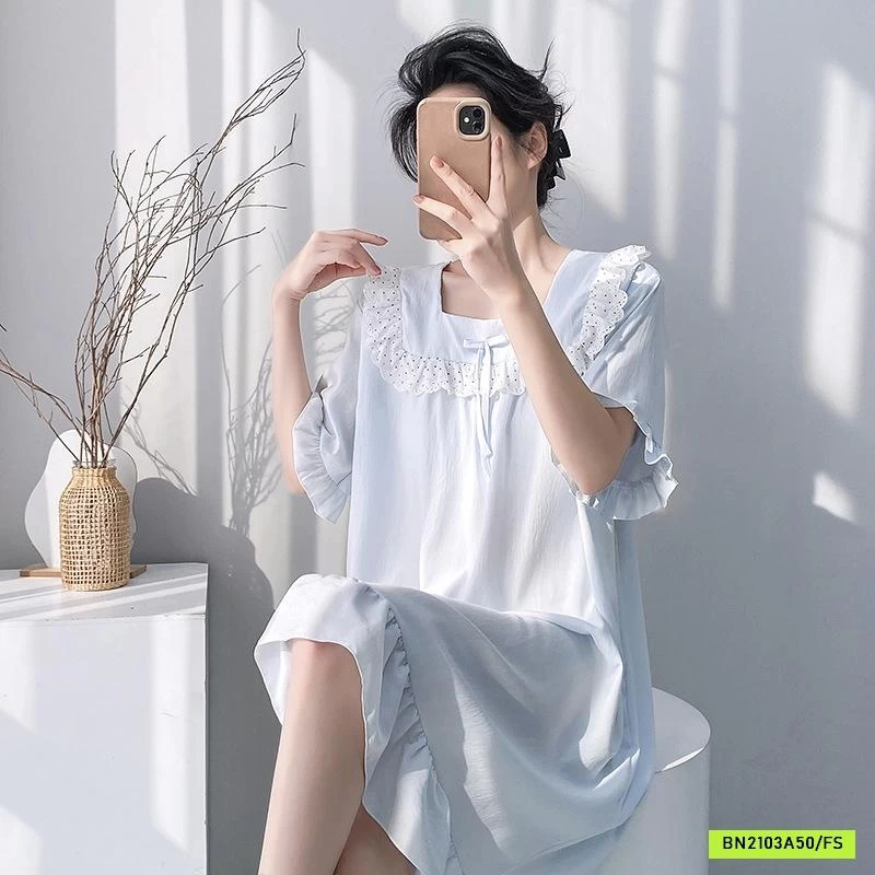 ĐẦM NGỦ BÁNH BÈO KÈM ĐỆM NGỰC