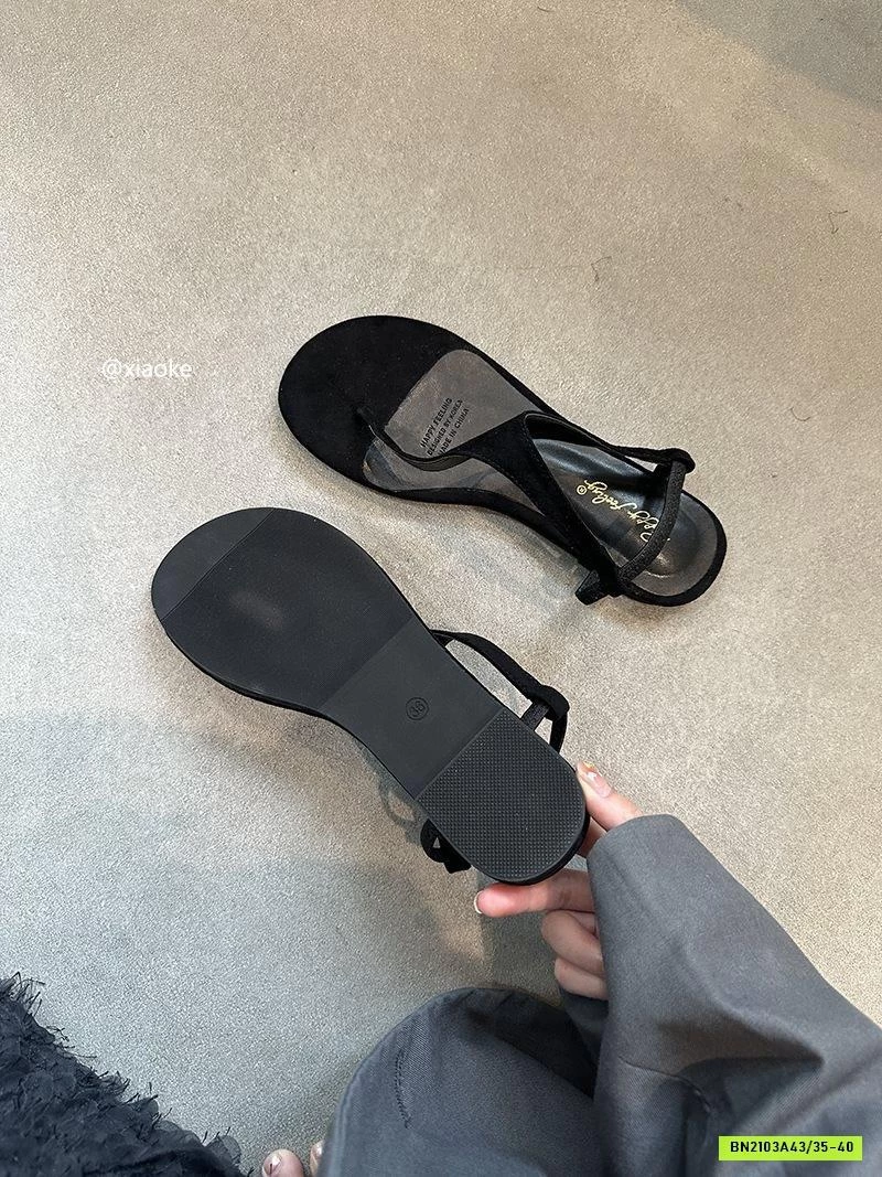 SANDAL XỎ NGÓN QUAI MẢNH