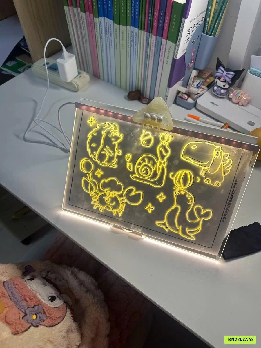 BẢNG VẼ DẠ QUANG KẾT HỢP ĐÈN LED