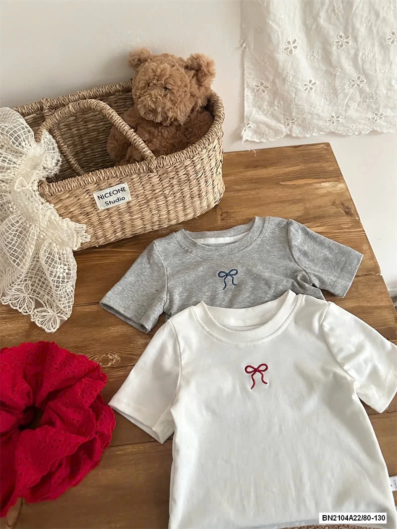 ÁO THUN THÊU NƠ MIX CV BÍ