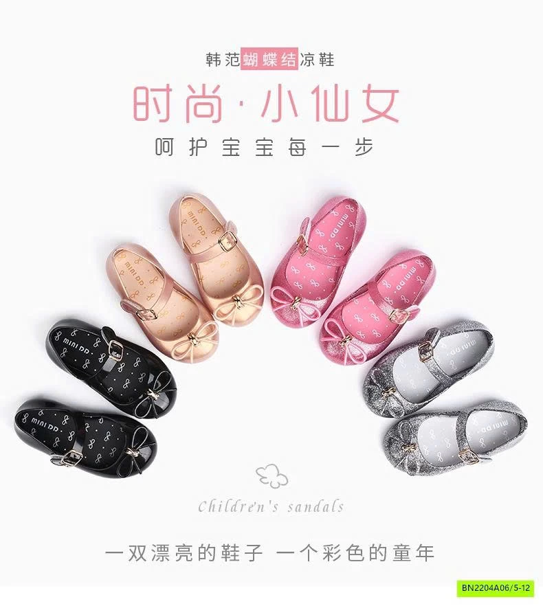 GIÀY NHỰA THƠM MMD GẮN NƠ