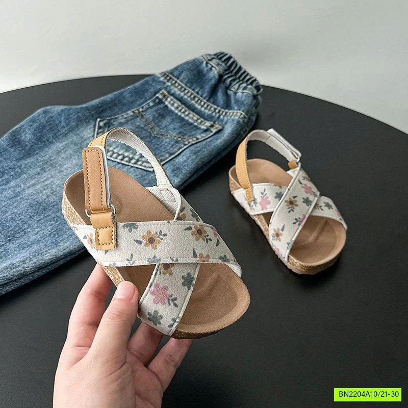 SANDAL QUAI HOA NHÍ