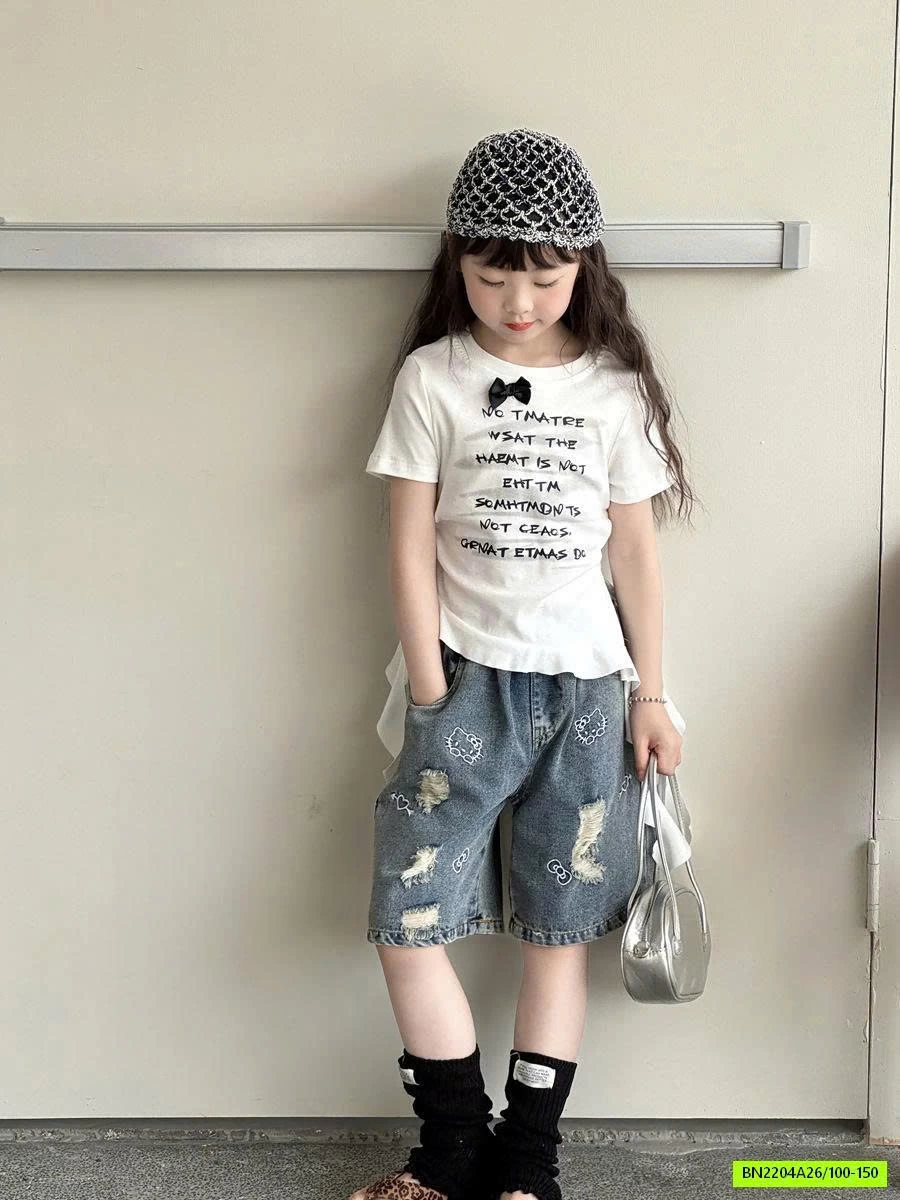 QUẦN JEAN RÁCH MÈO KITTY YUKIDS