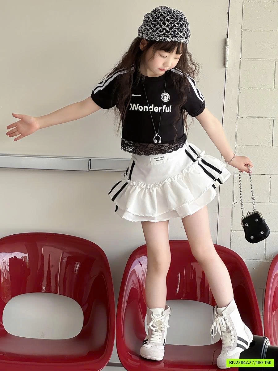 CROPTOP THỂ THAO VIỀN REN YUKIDS