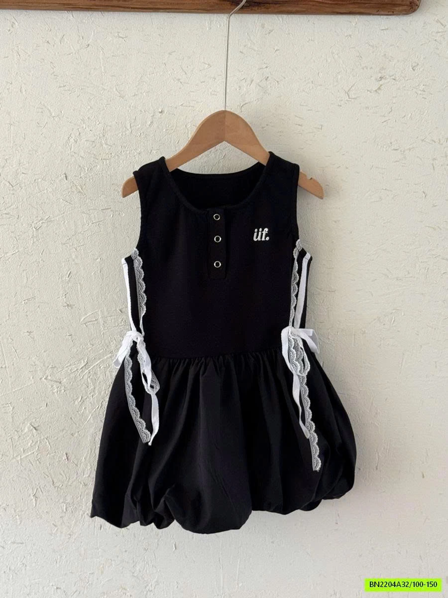 ĐẦM BÍ ĐEN SÁT NÁCH YUKIDS