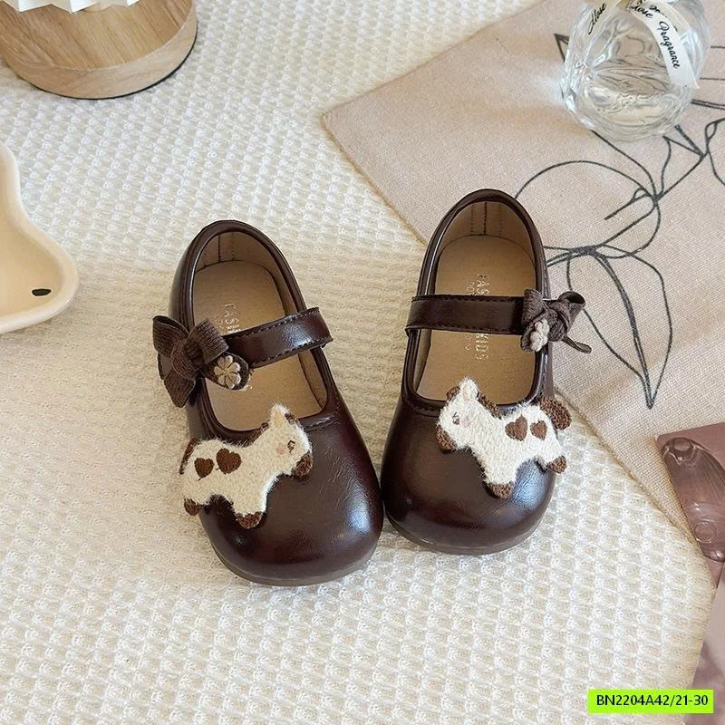 GIÀY BÚP BÊ GẮN NGỰA