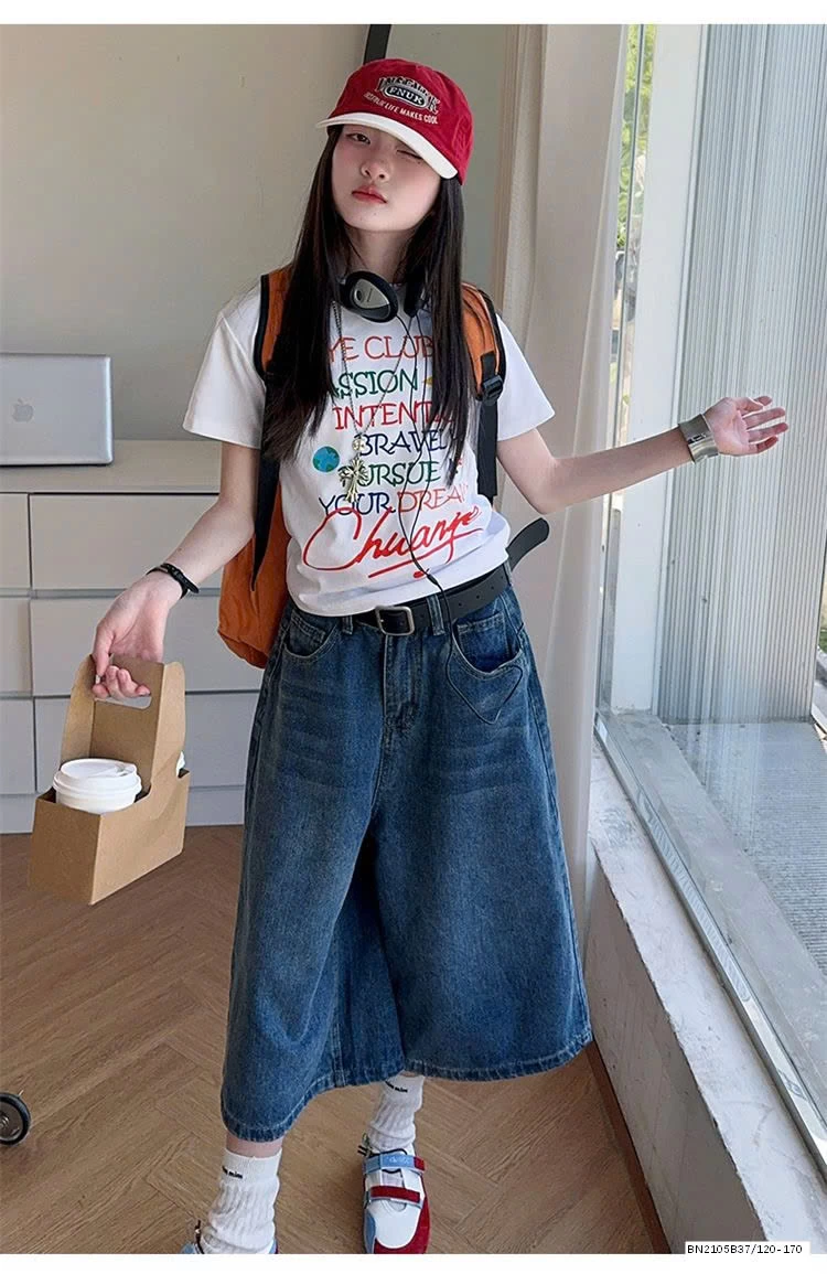 ÁO THUN CHỮ MIX QUẦN NGỐ JEAN ỐNG RỘNG