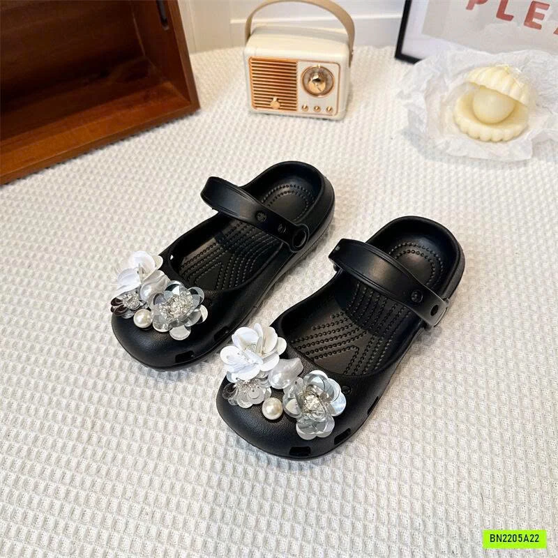 CRCOS ĐẾ BỆT CHARM HOA