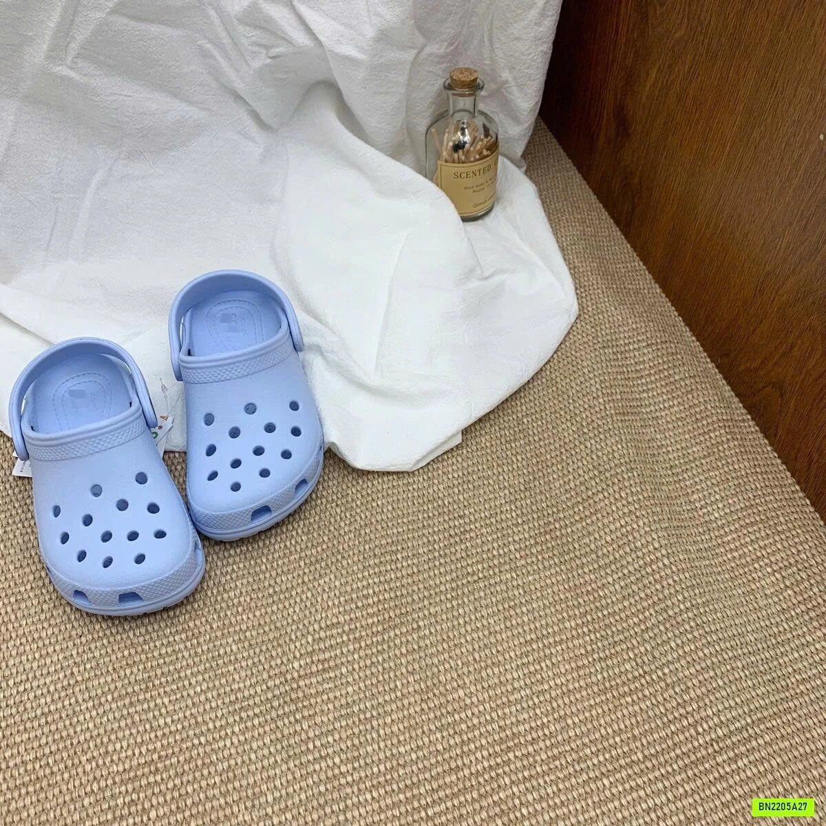 CROCS SẮC MÀU MẪU MỚI